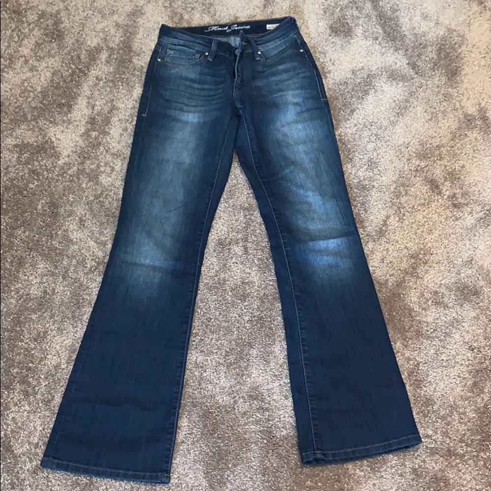 Women’s jeans